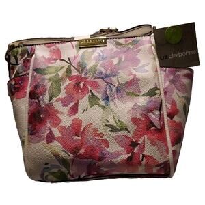 New Liz Claiborne Lola Floral Crossbody Handbag Lillies Dream Lilc Zip Closure